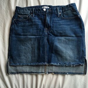 Good American denim skirt